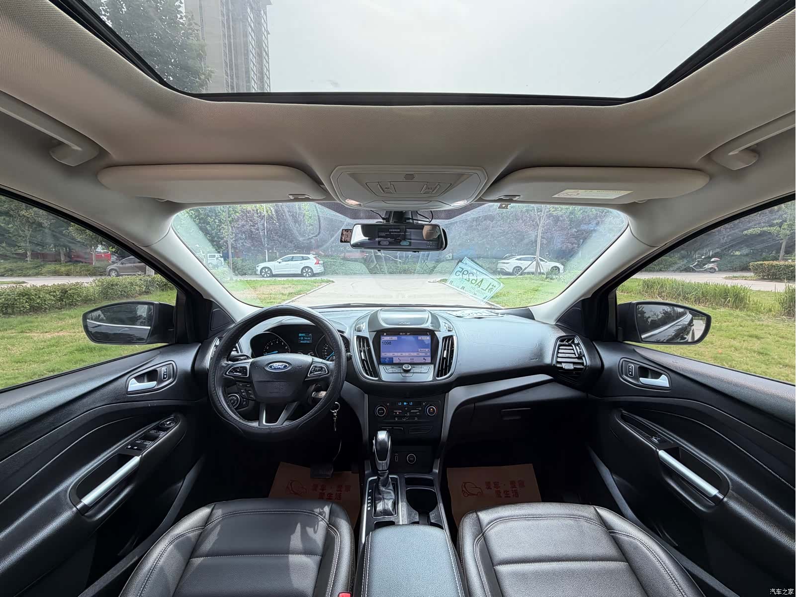 Ford Kuga, 2020 все фото
