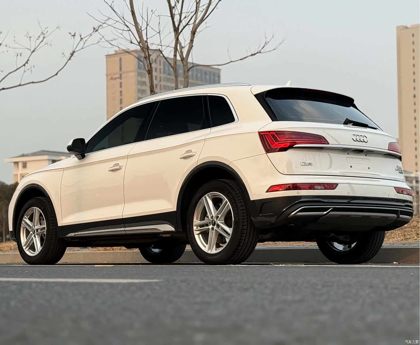 Audi Q5L, 2024 13