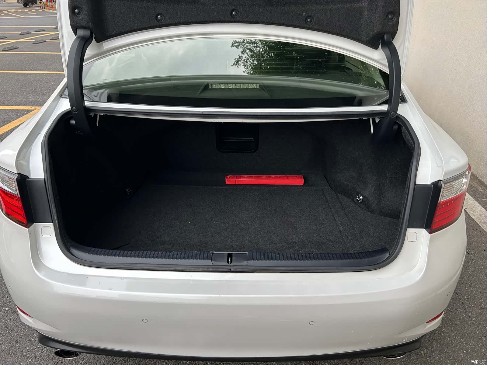 Lexus ES, 2013 10