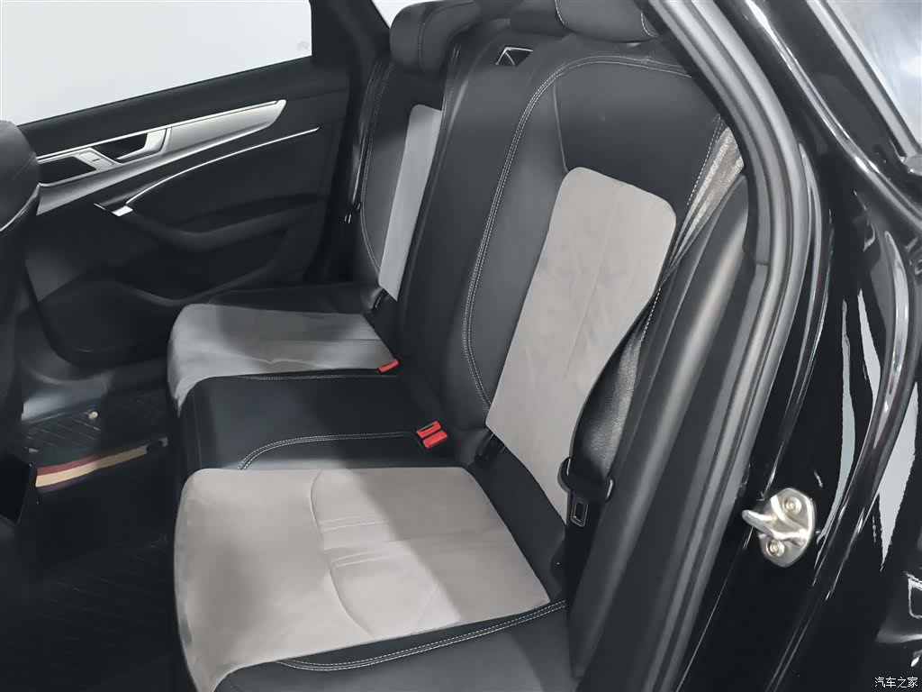 Audi A6L, 2023 17