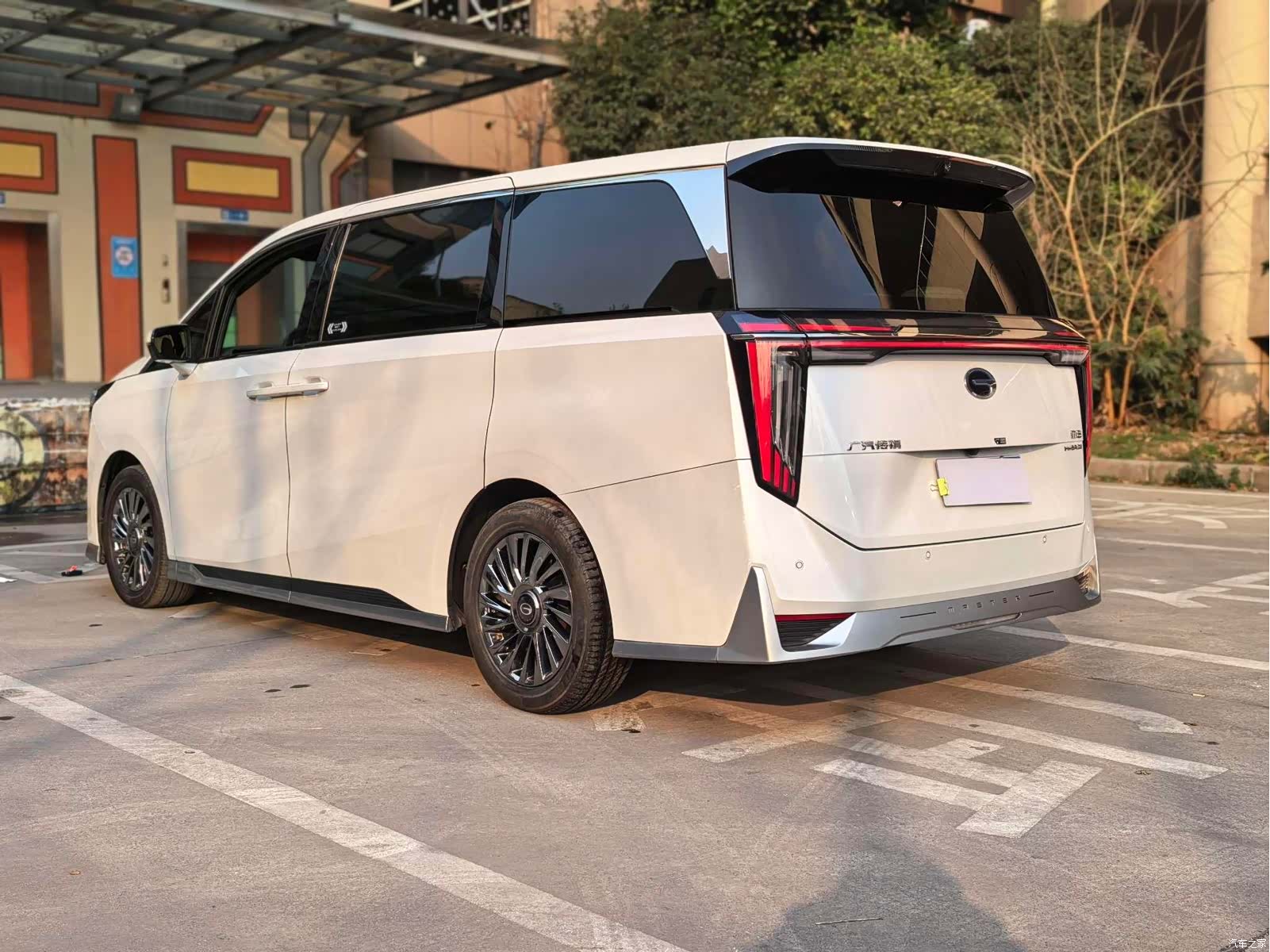 Trumpchi M8, 2022 15