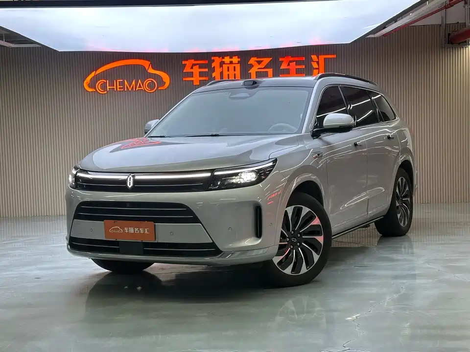 AITO Ask the world M7