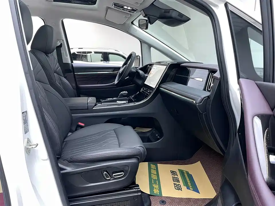 Trumpchi Trumpchi M8