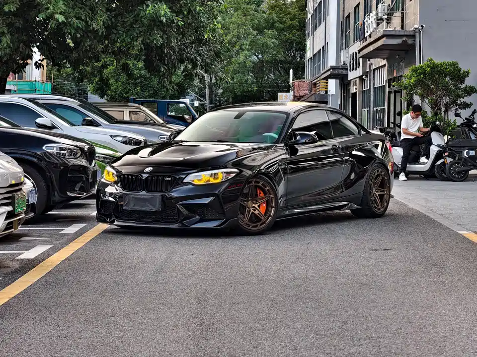 BMW M2