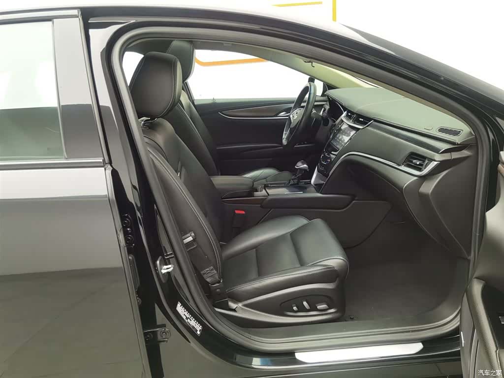 Cadillac XTS, 2019 23