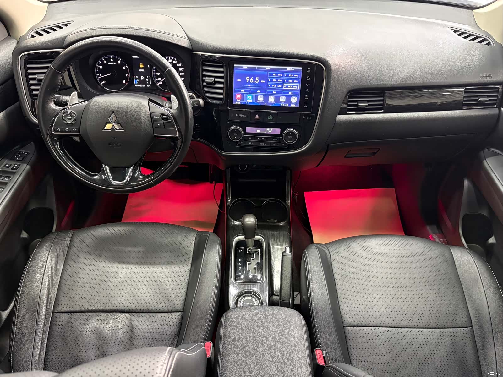 Mitsubishi Outlander, 2017 13