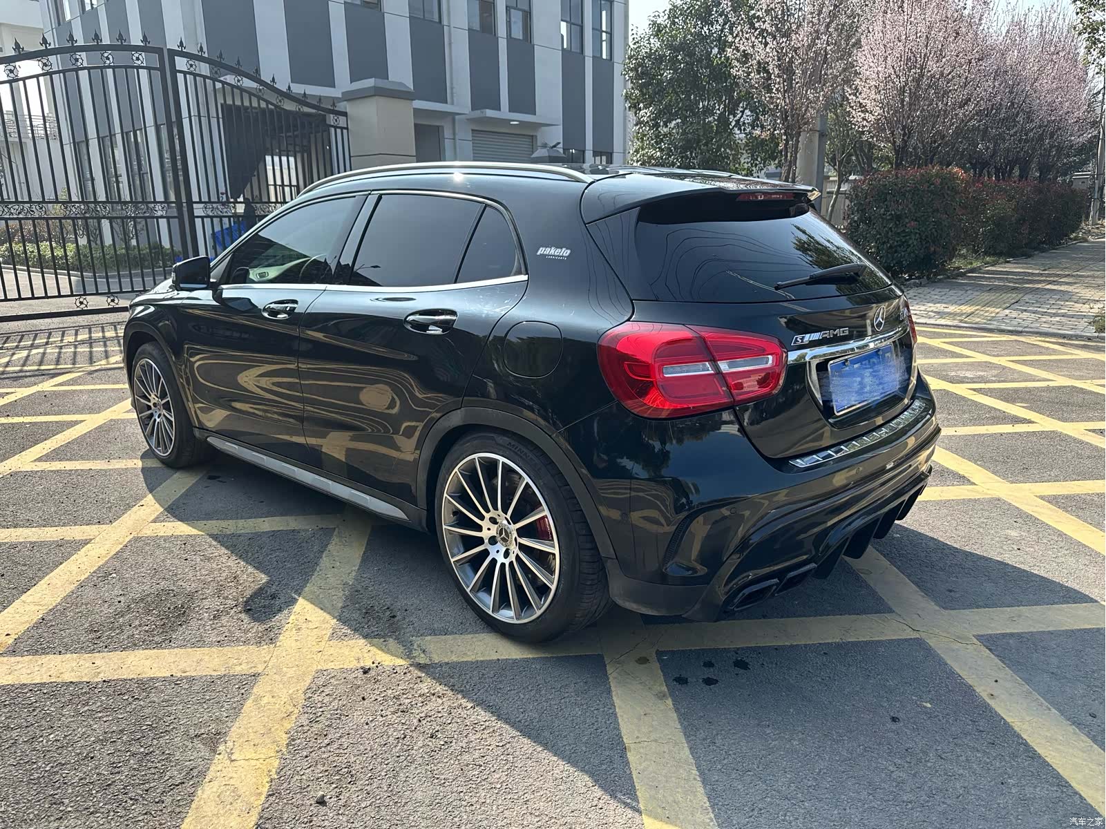 Mercedes-Benz GLA, 2015 все фото