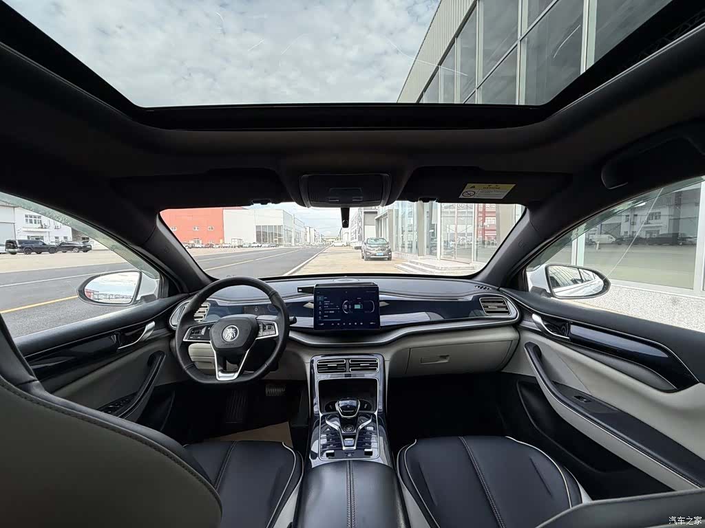 BYD Qin, 2022 11
