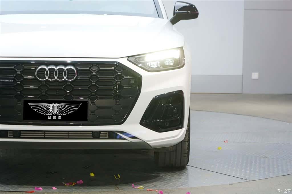 Audi Q5L, 2024 4