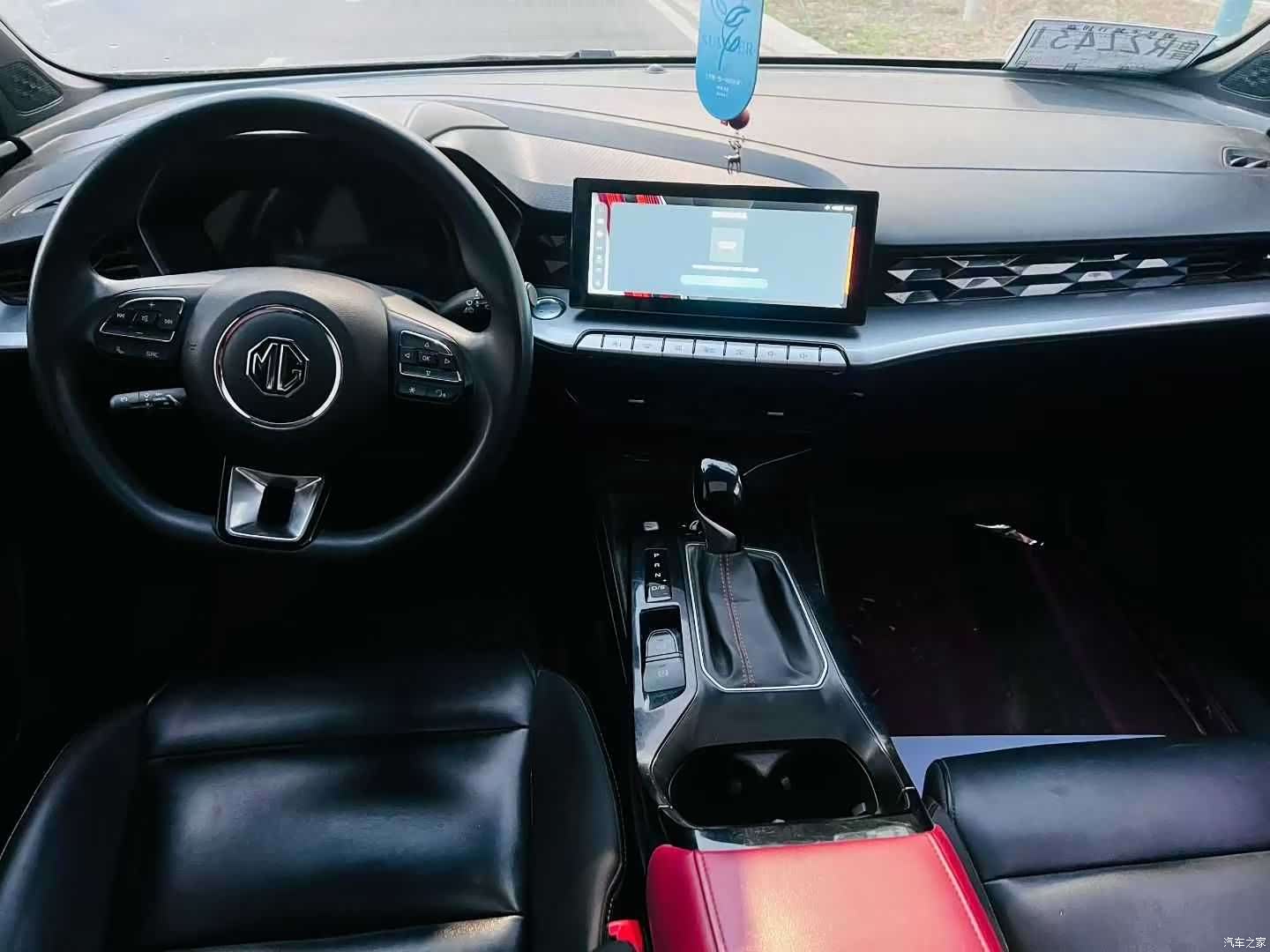 MG MG5, 2021 4