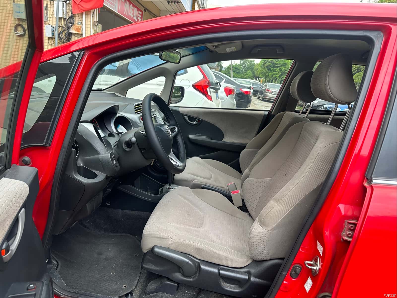 Honda Fit, 2011 6