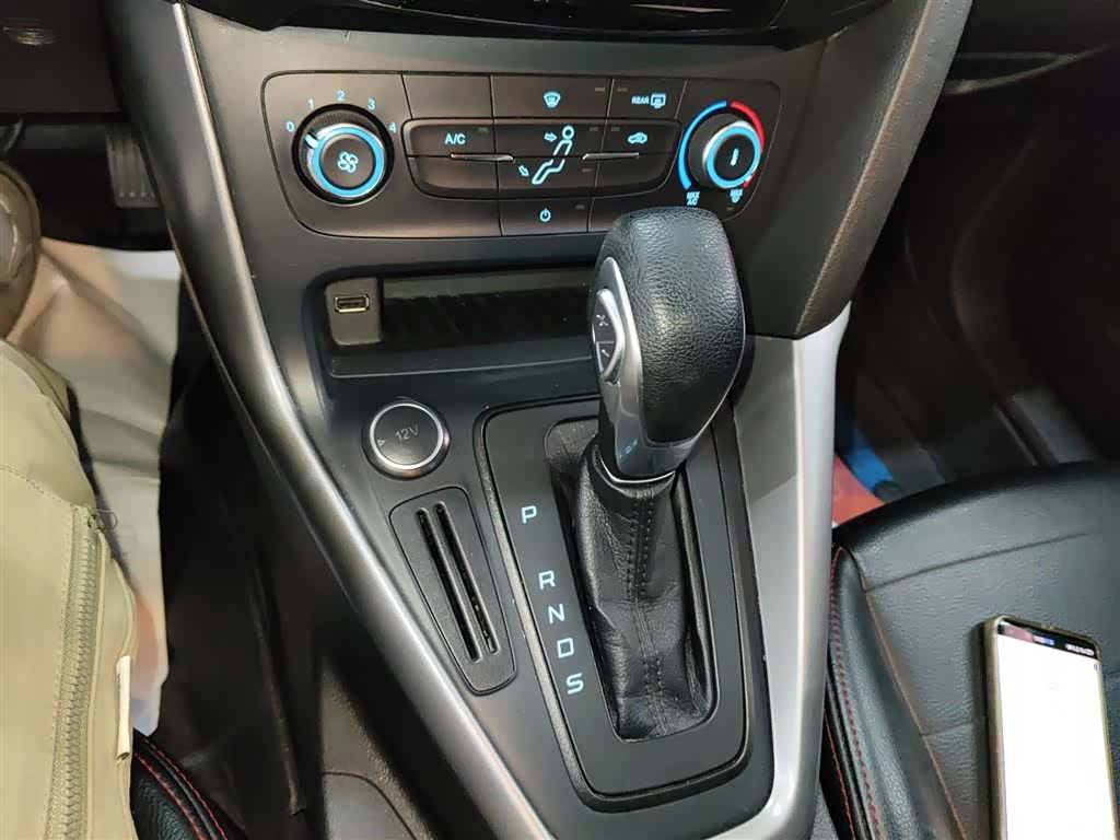 Ford Focus, 2017 7