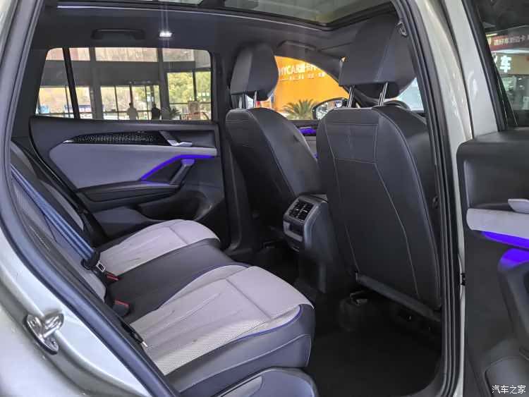 Volkswagen Tayron, 2025 13