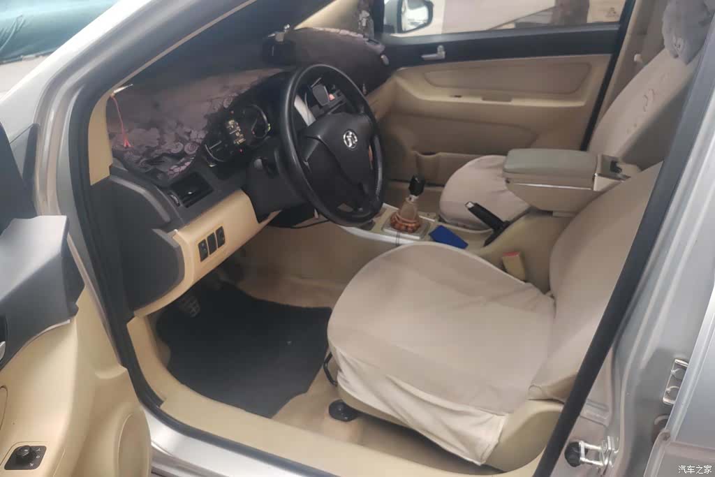 BAIC D20, 2016 9