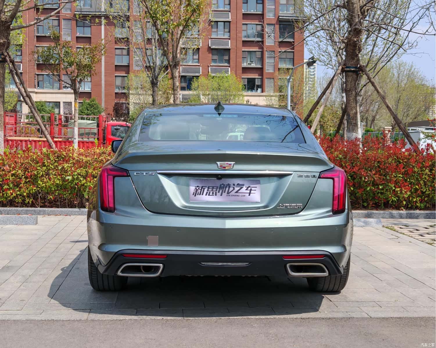 Cadillac CT5, 2022 все фото