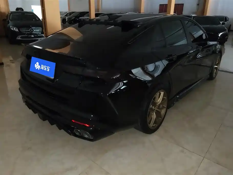 Trumpchi Shadow Leopard