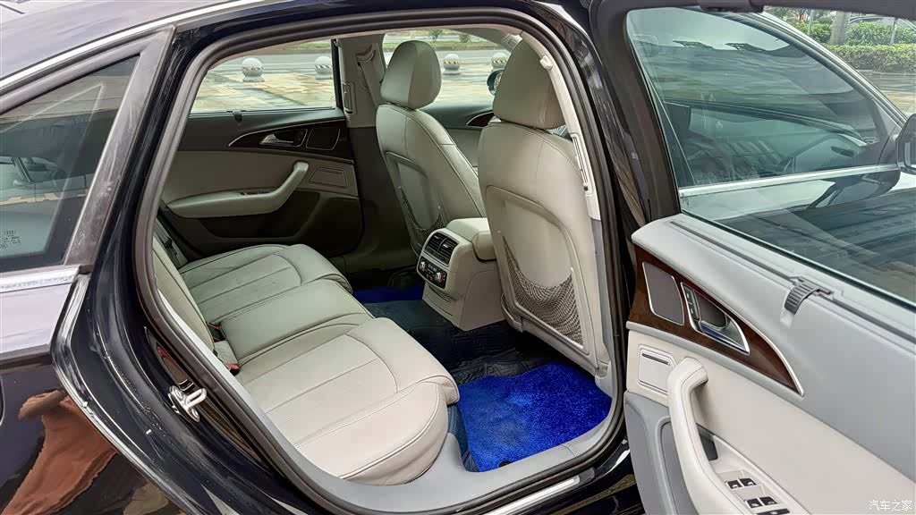Audi A6L, 2014 18