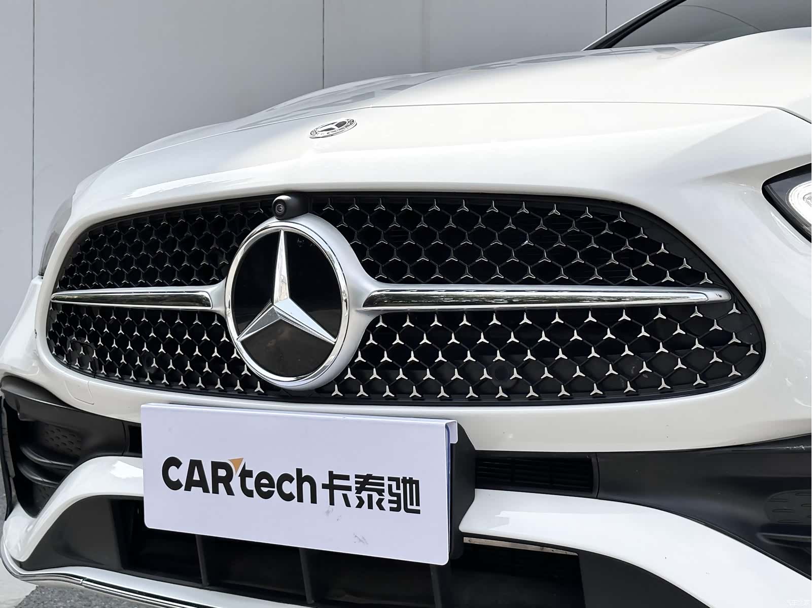 Mercedes-Benz C-Class, 2025 17