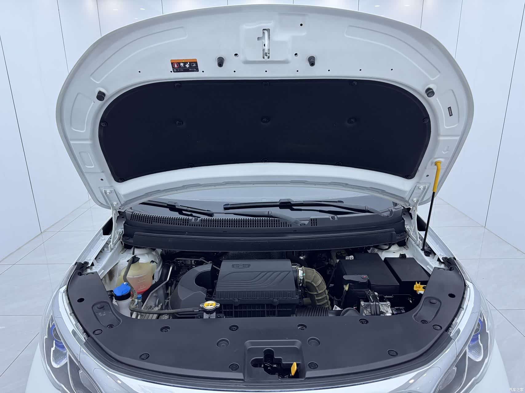 Geely X3, 2022 15