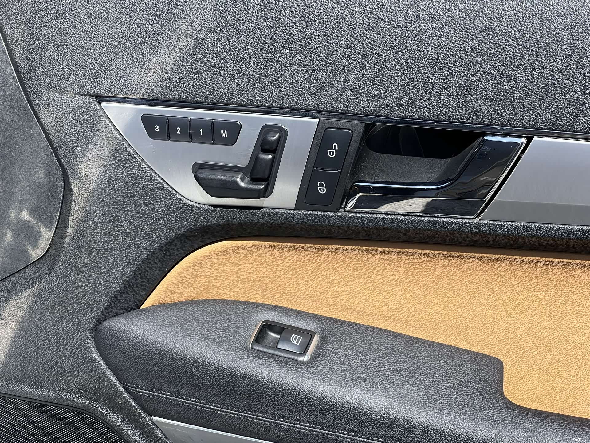 Mercedes-Benz E-Class, 2011 все фото