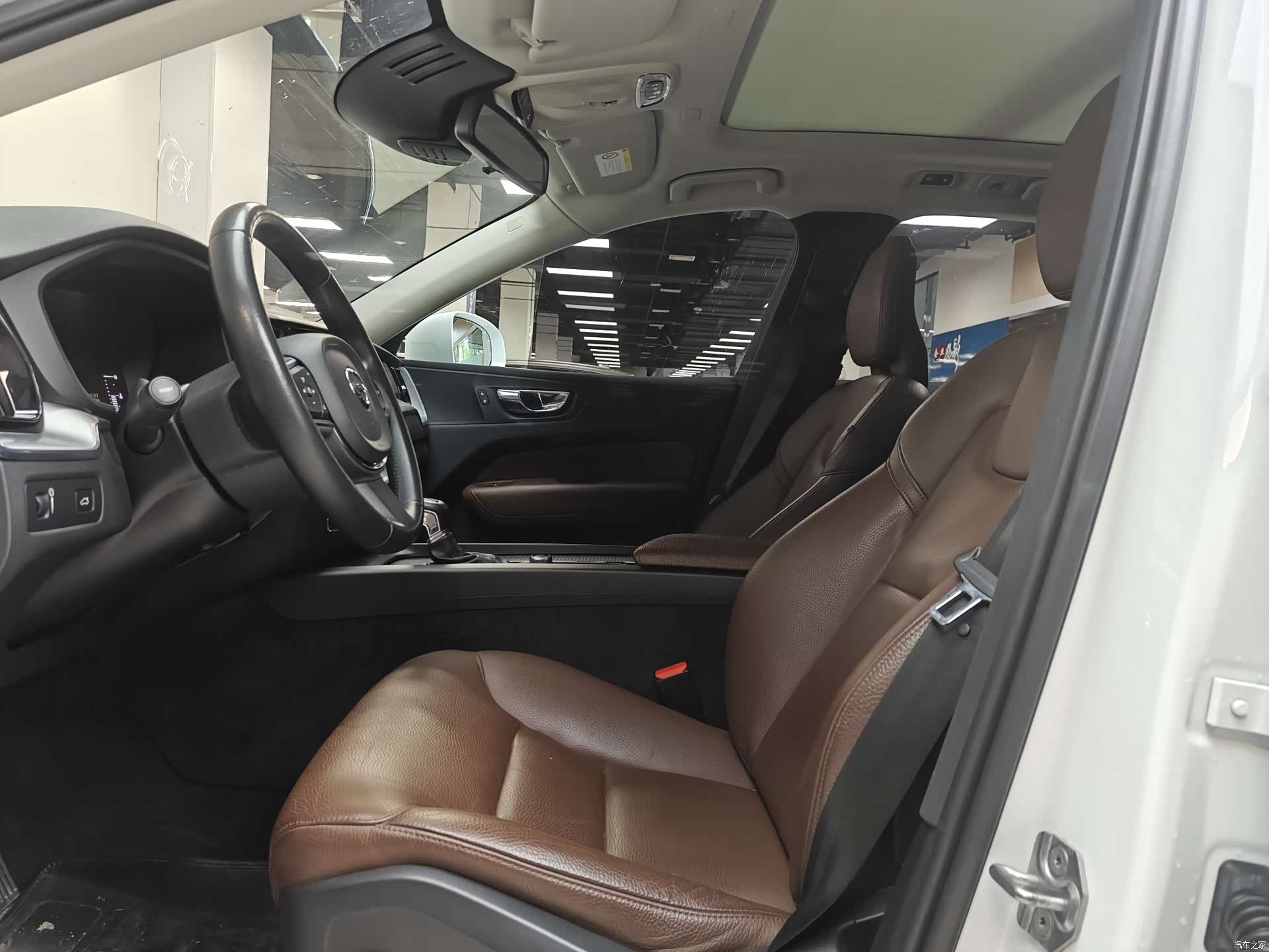 Volvo XC60, 2019 15