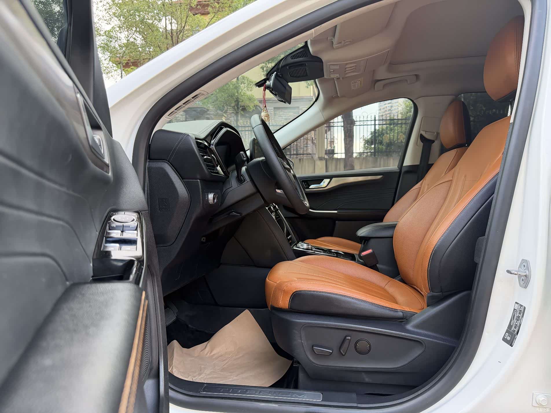 Ford Escape, 2022 8