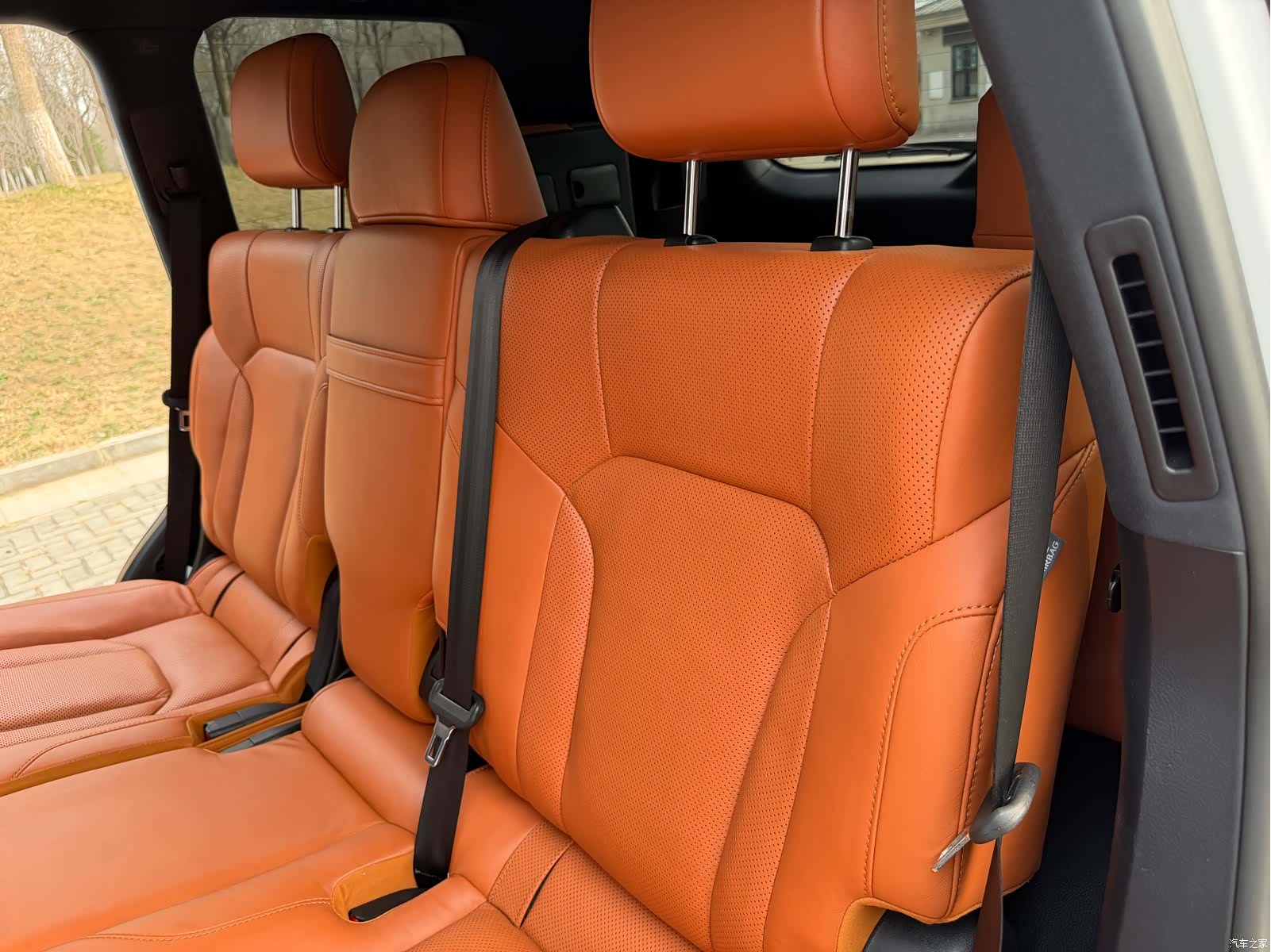 Lexus LX, 2016 15