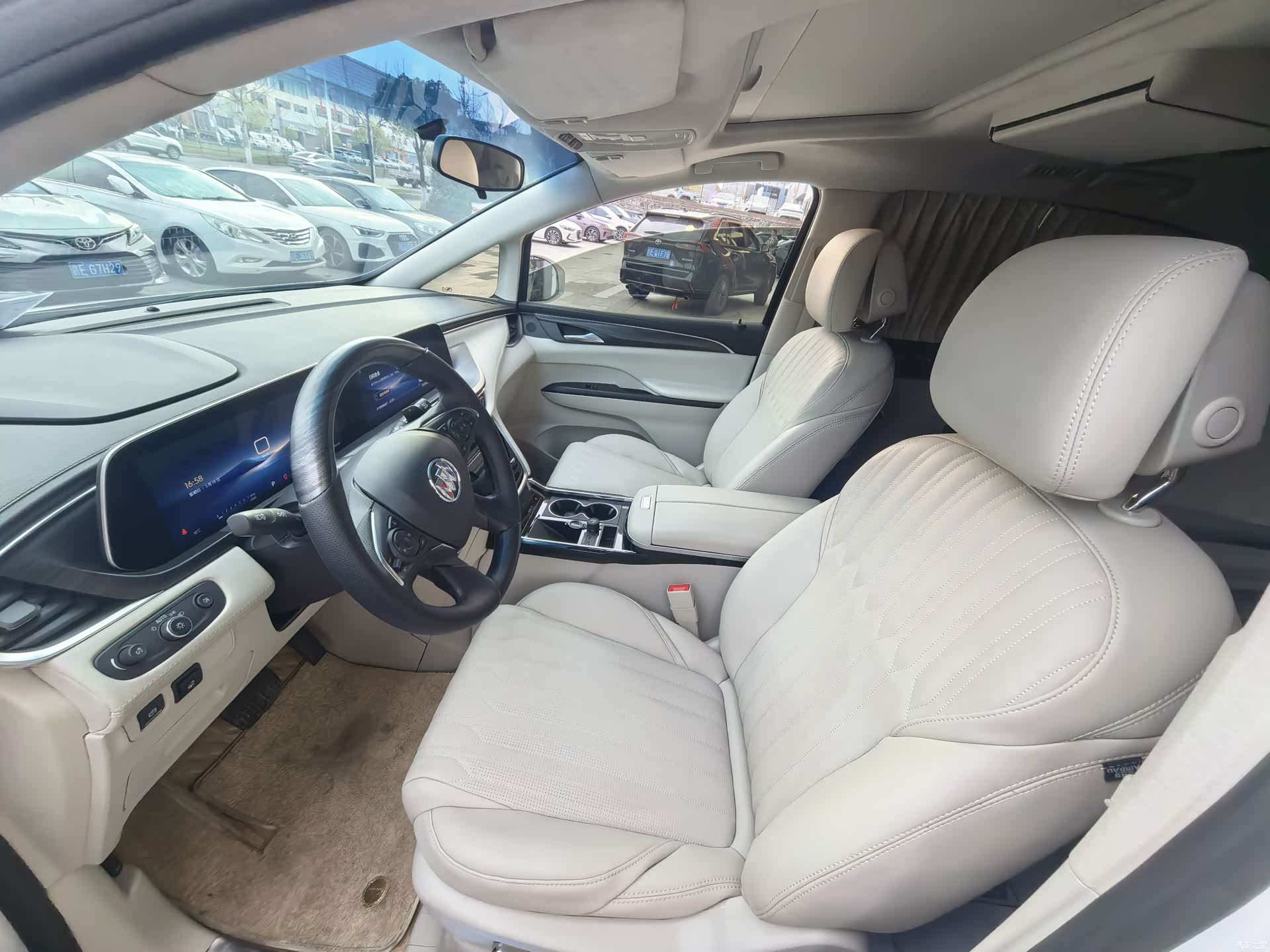 Buick GL8, 2023 15