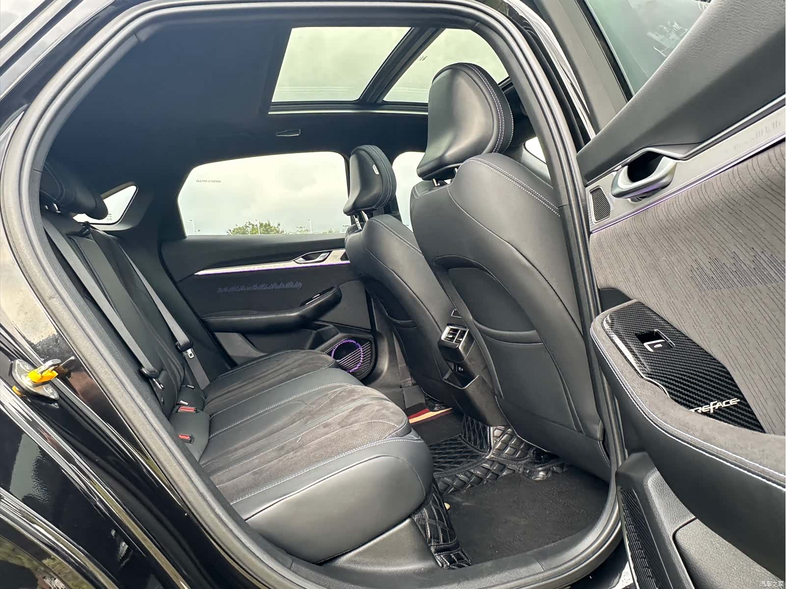 Geely Preface, 2025 14