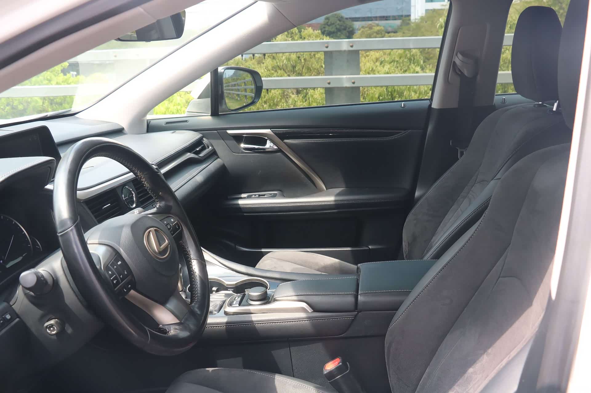 Lexus RX, 2016 10