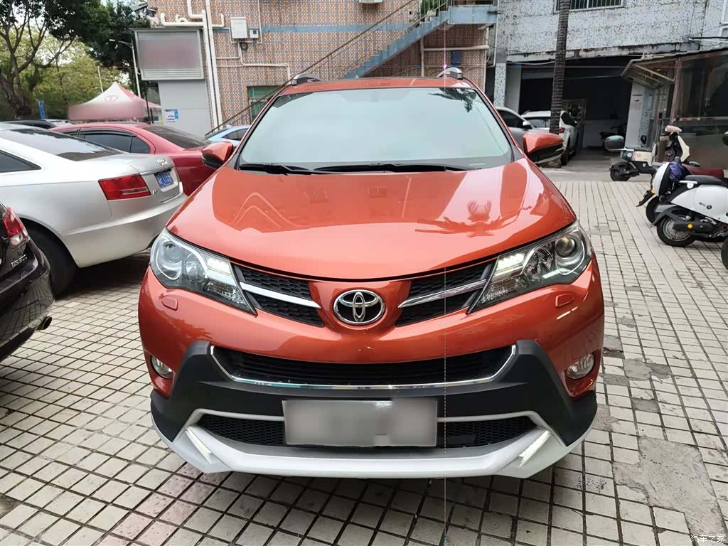Toyota RAV4, 2014 20