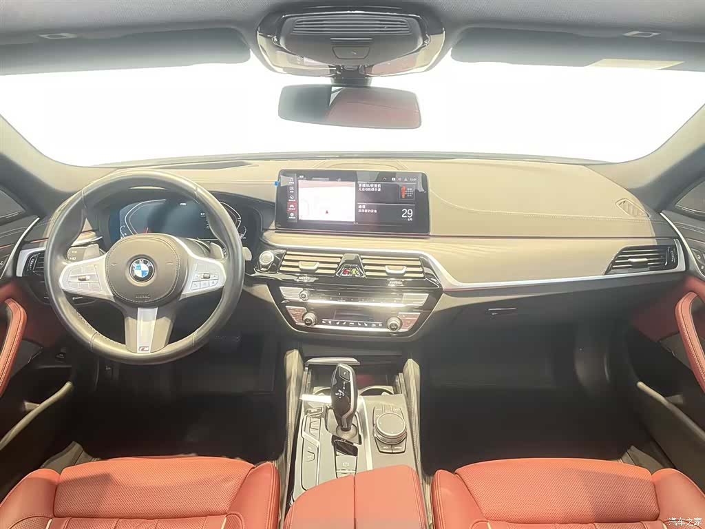BMW 5 Series, 2023 9