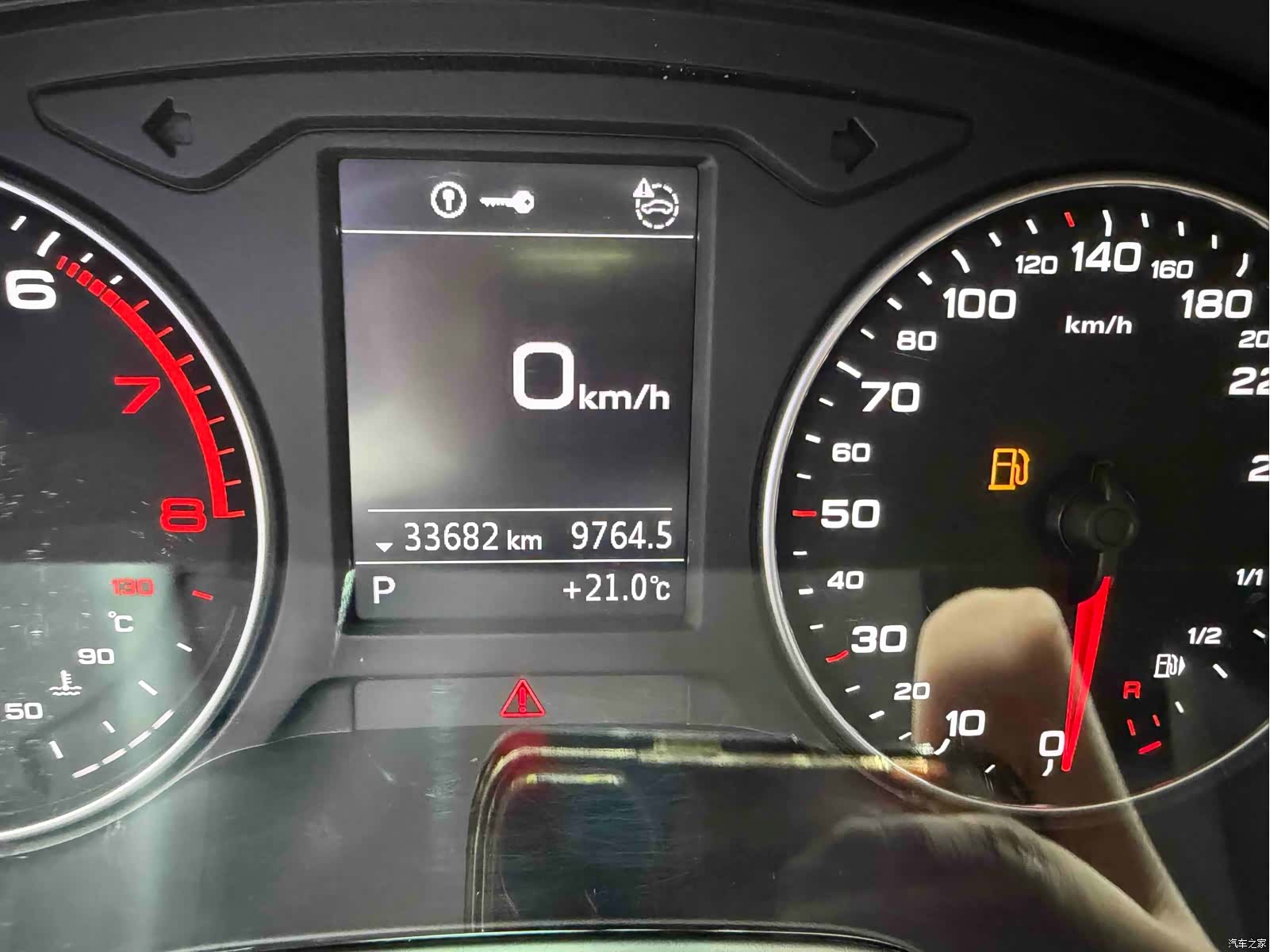 Audi Q2L, 2022 10
