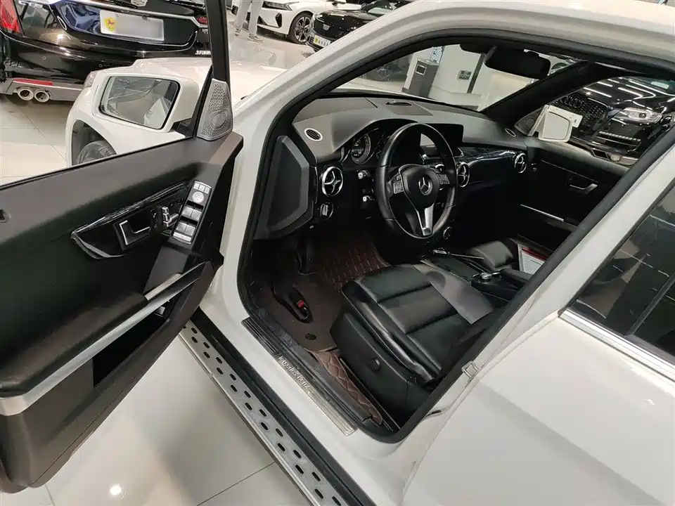 Mercedes-Benz GLK class