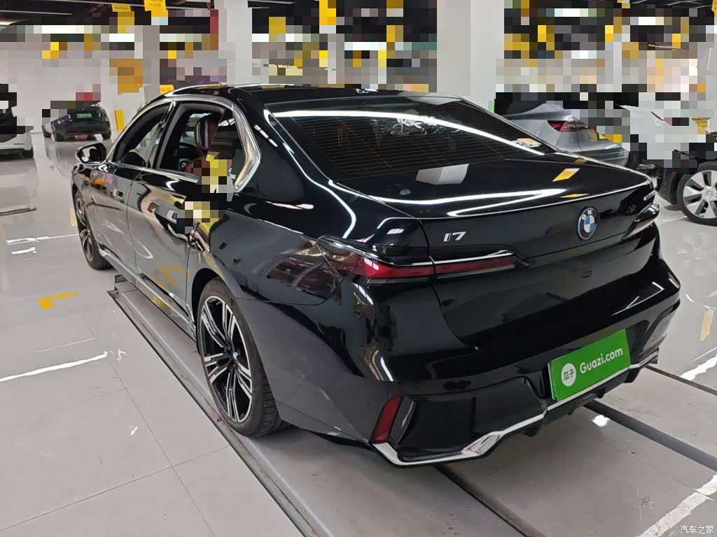 BMW i7, 2023 23