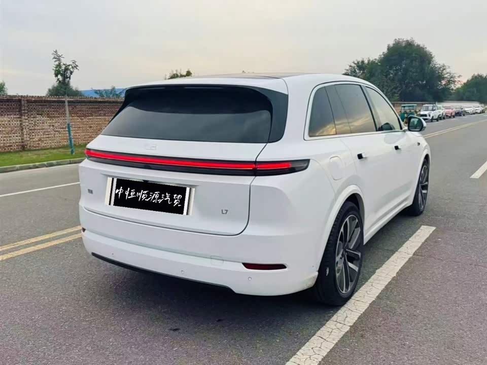 Li Auto Ideal L7