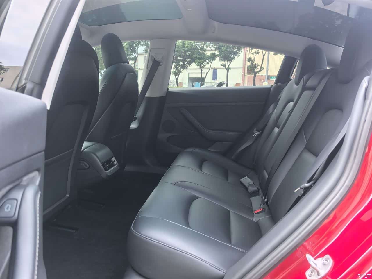 Tesla Model 3, 2022 6