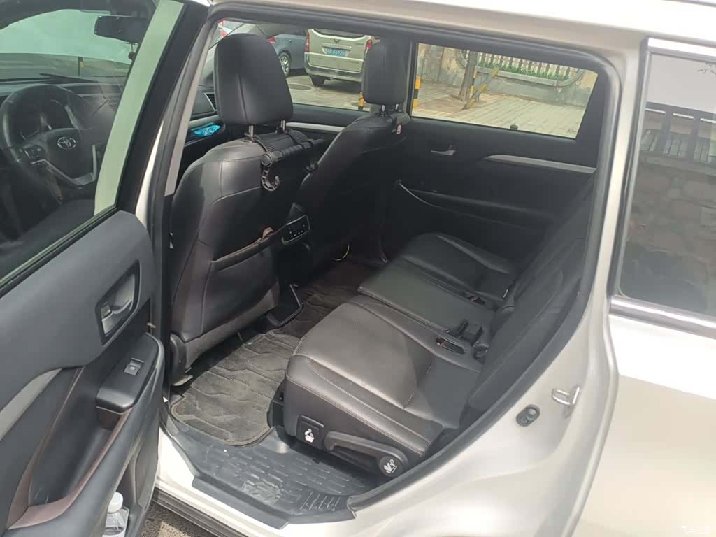 Toyota Highlander, 2015 15