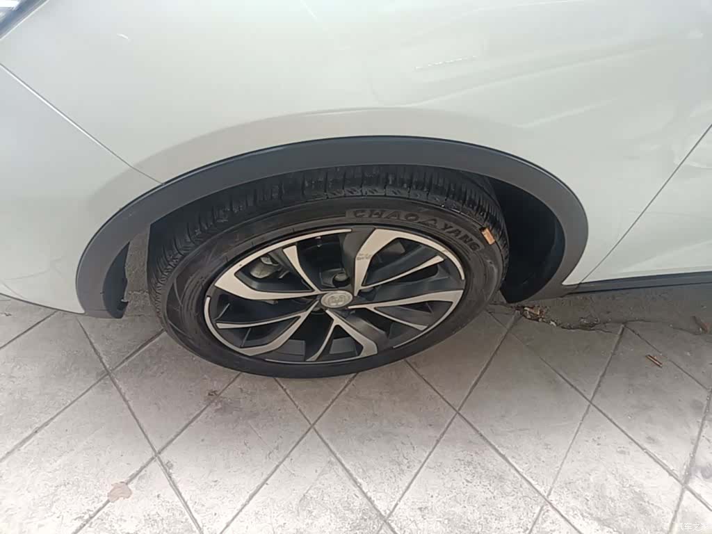 Geely Emgrand, 2021 23