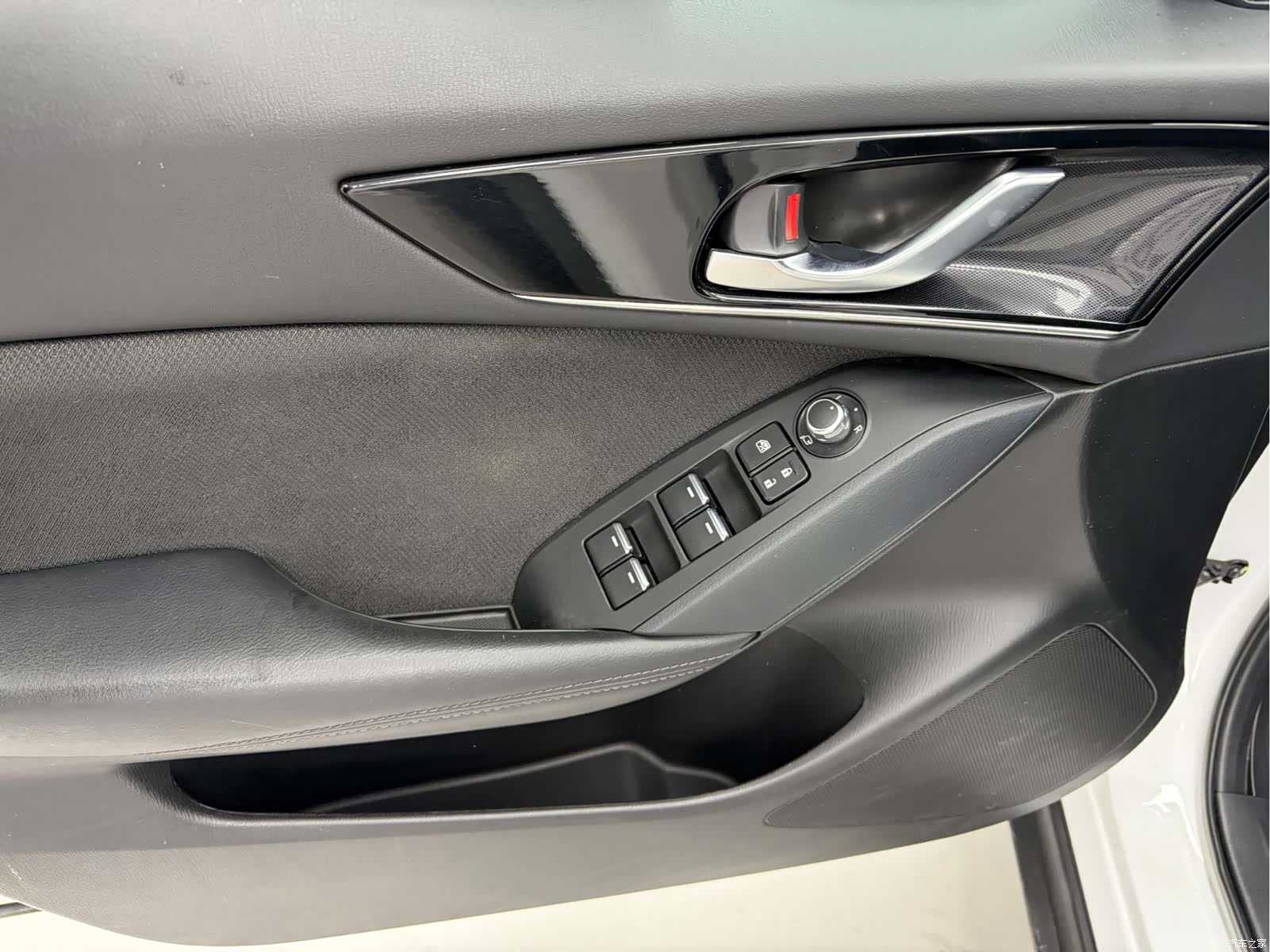 Mazda CX-4, 2022 12