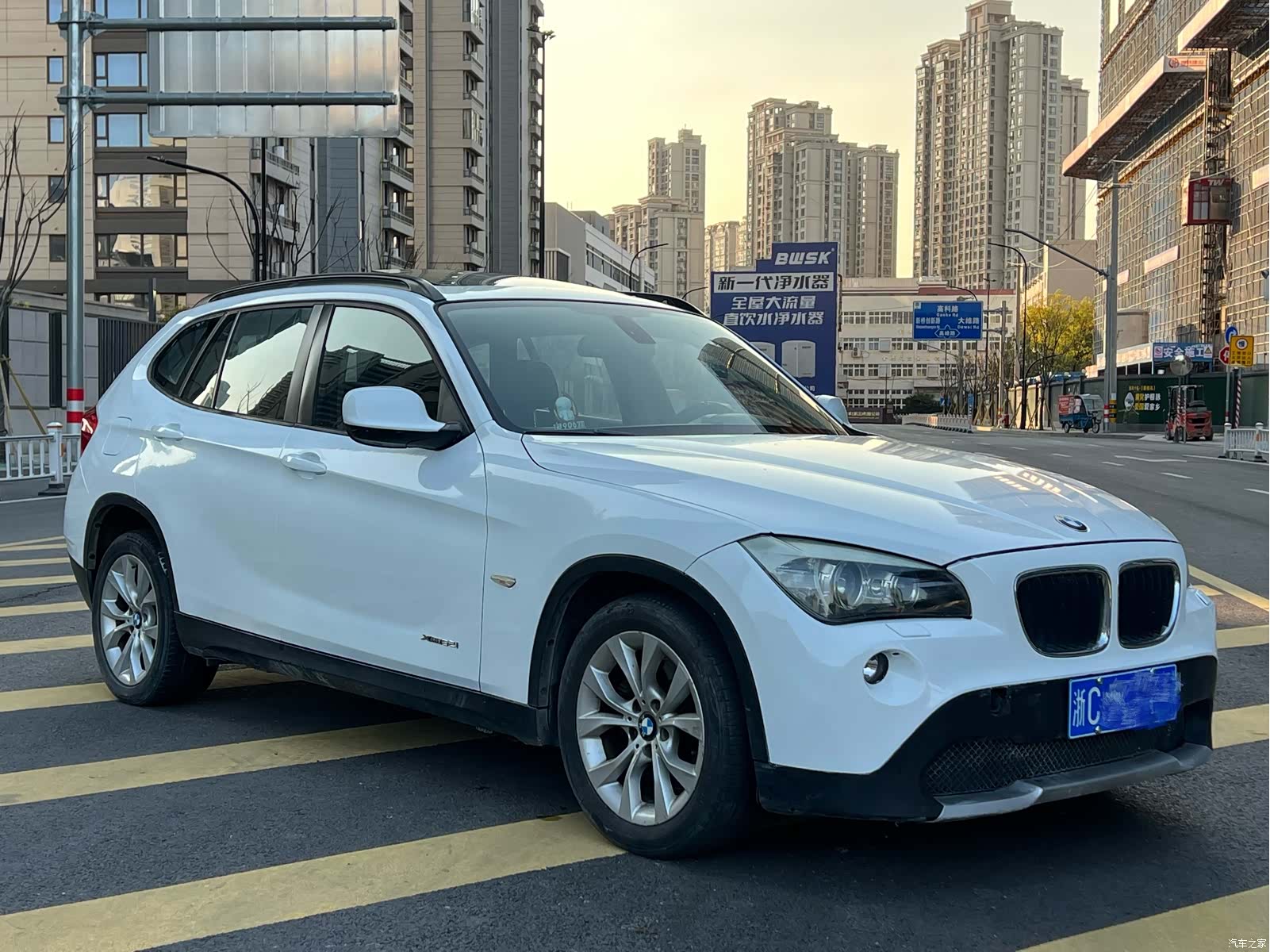 BMW X1, 2011 3