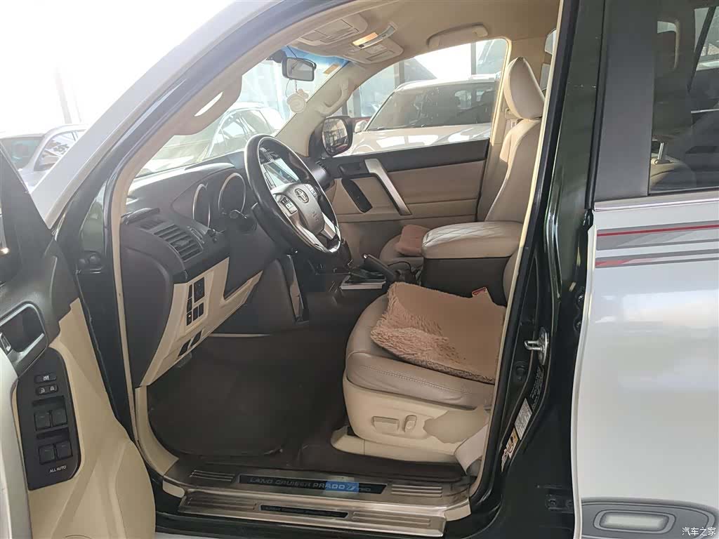 Toyota Prado, 2015 15
