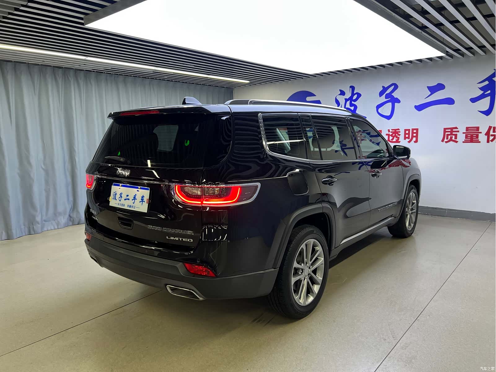 Jeep Grand Commander, 2018 18