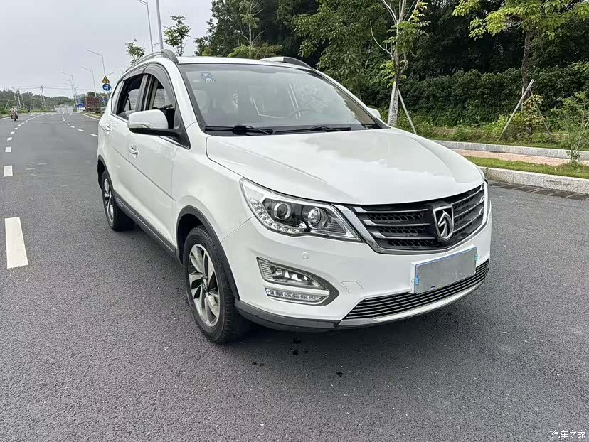 Wuling 560, 2017 23