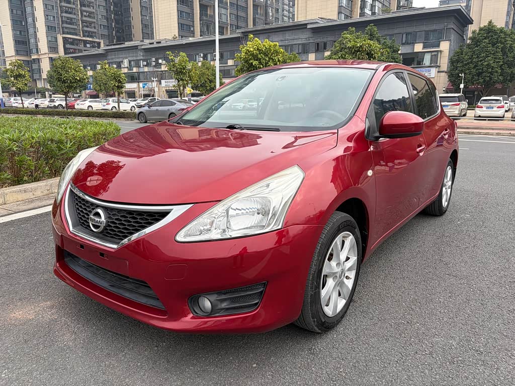 Nissan TIIDA