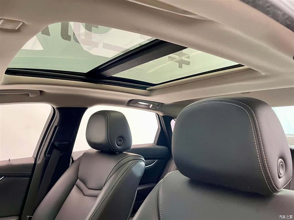 Cadillac XTS, 2019 16