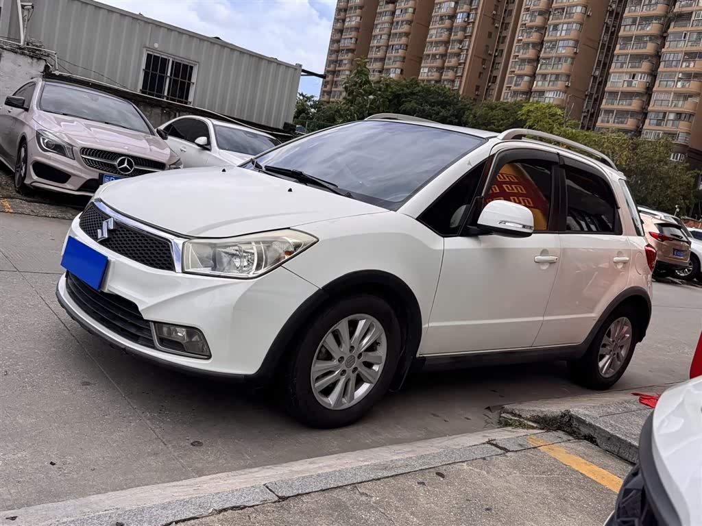 Suzuki SX4