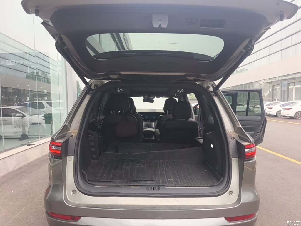 Li Auto ONE, 2021 19