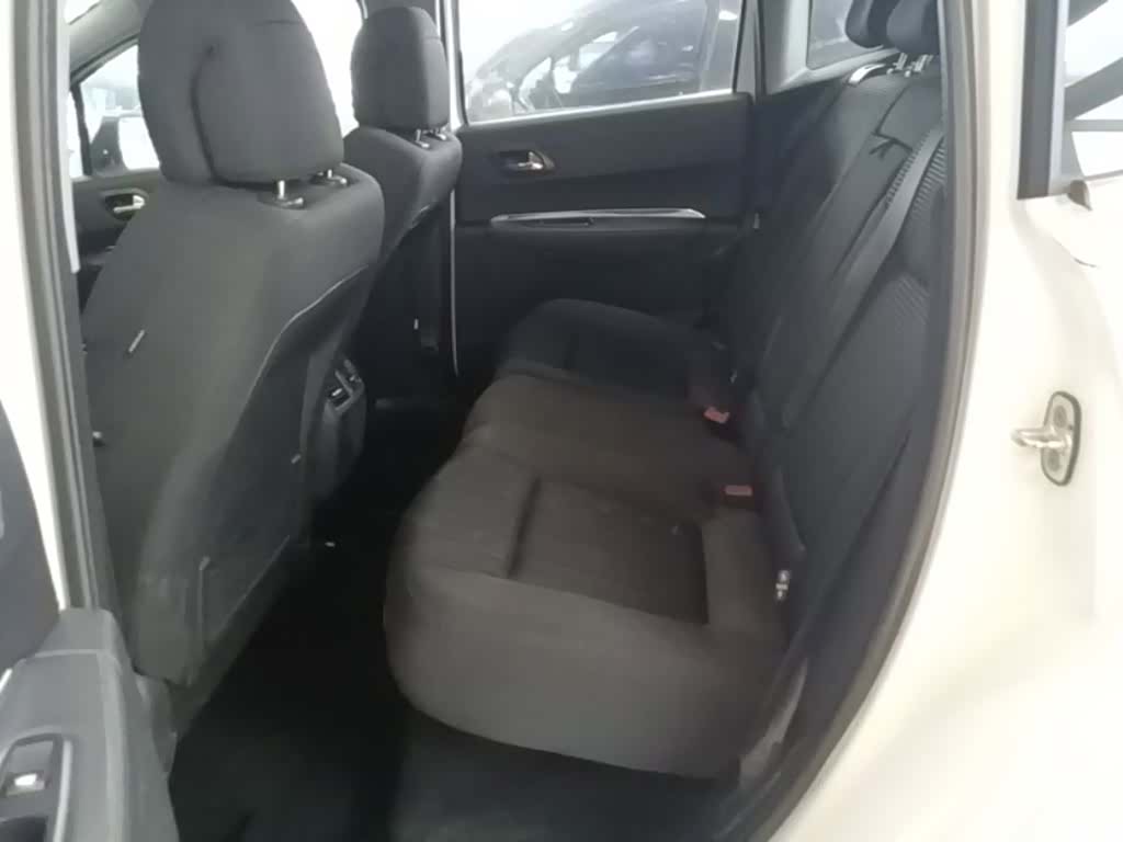 Peugeot 3008, 2017 17