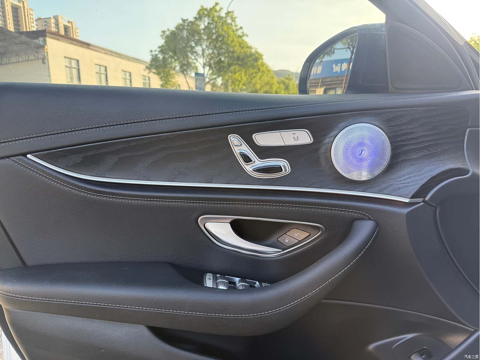 Mercedes-Benz E-Class, 2018 10